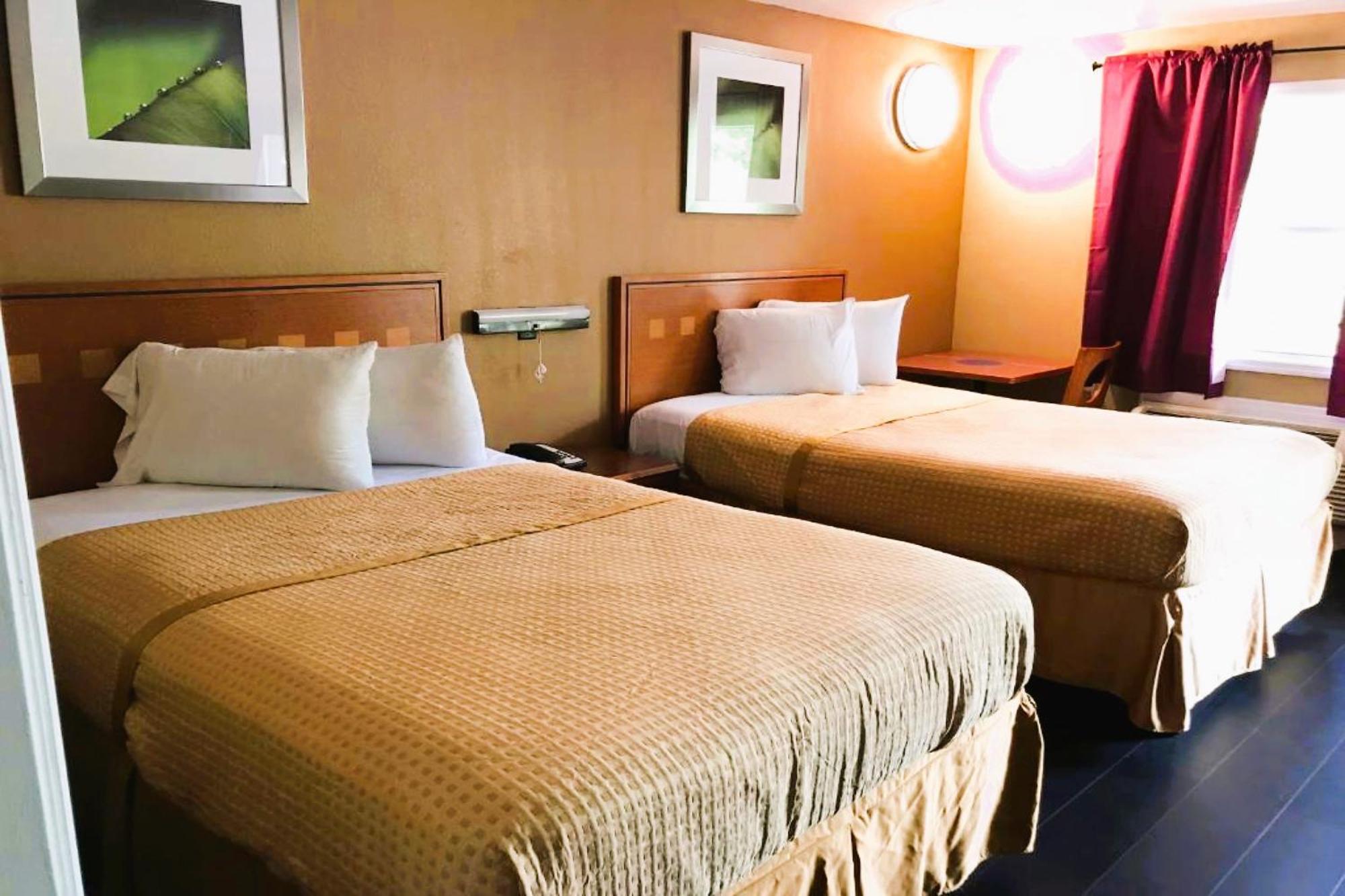 Oyo Hotel Tallahassee Downtown Kültér fotó